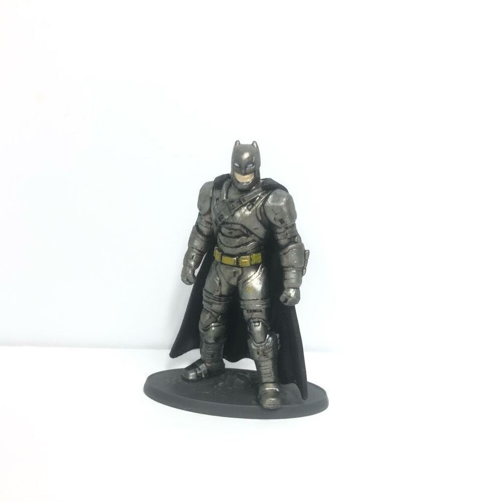 batman superman battle armor action figure gray 3 inch with cape 2021‎